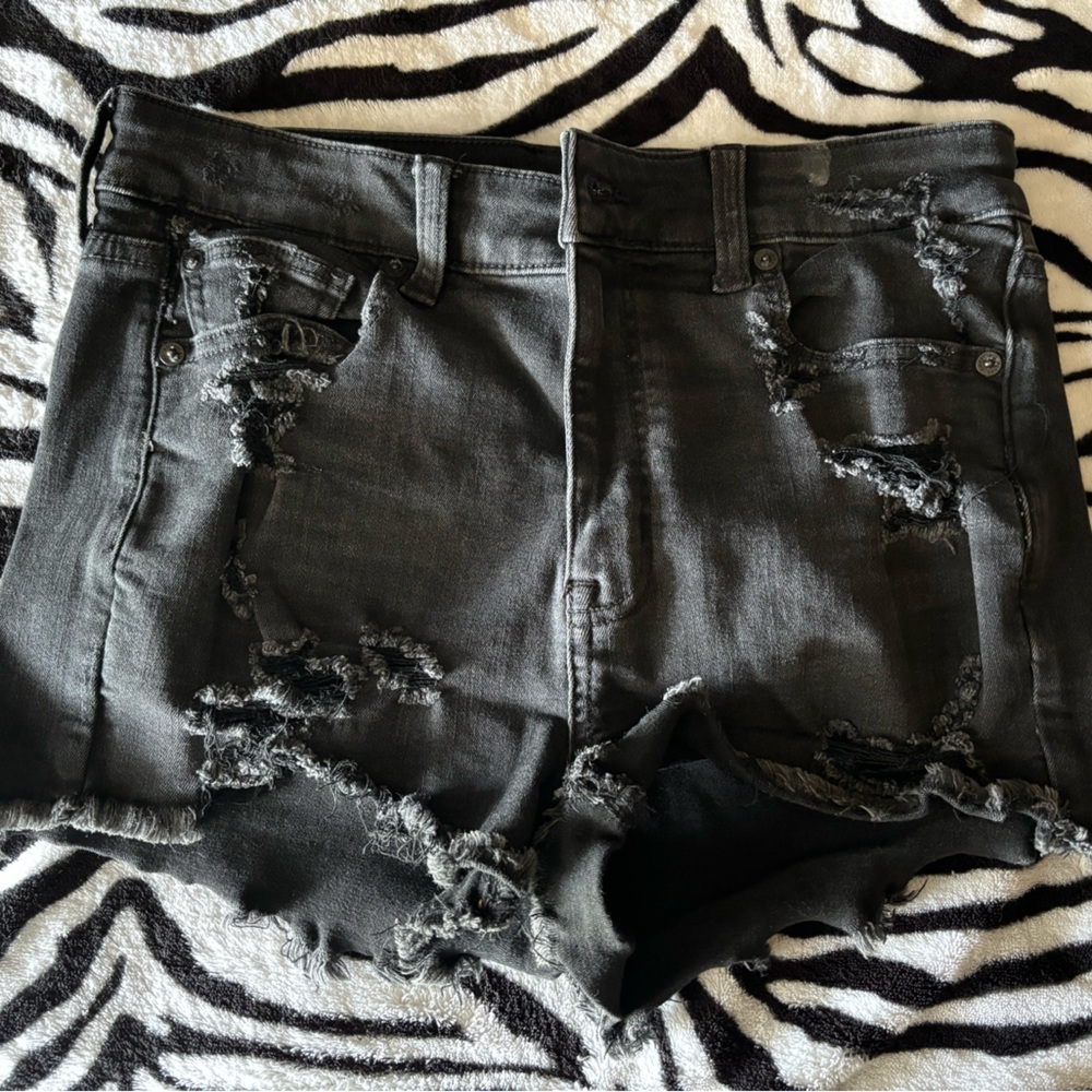 Size ten high rise American eagle black jean shorts